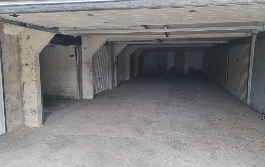 Annonces LOCATION PALAVAS : Garage / Parking | MONTPELLIER (34000) | 12 m2 | 90 € 